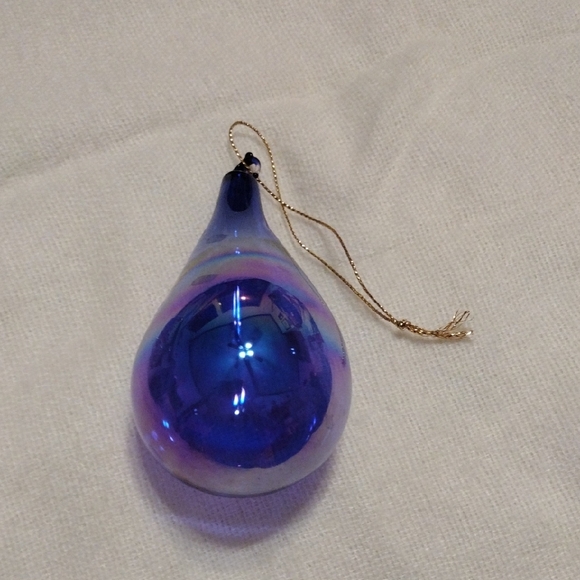 Other - Iridescent Blue and Purple Teardrop Ornament
